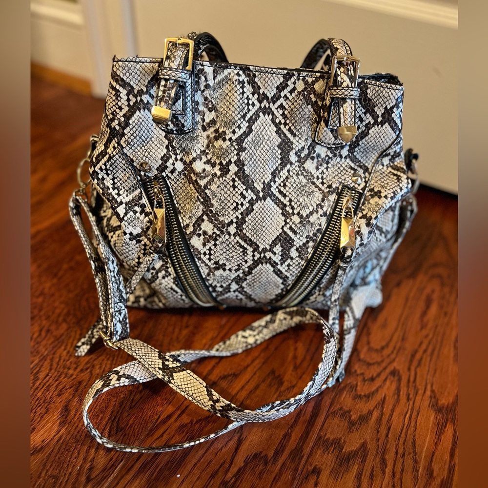 Jessica Simpson Purse